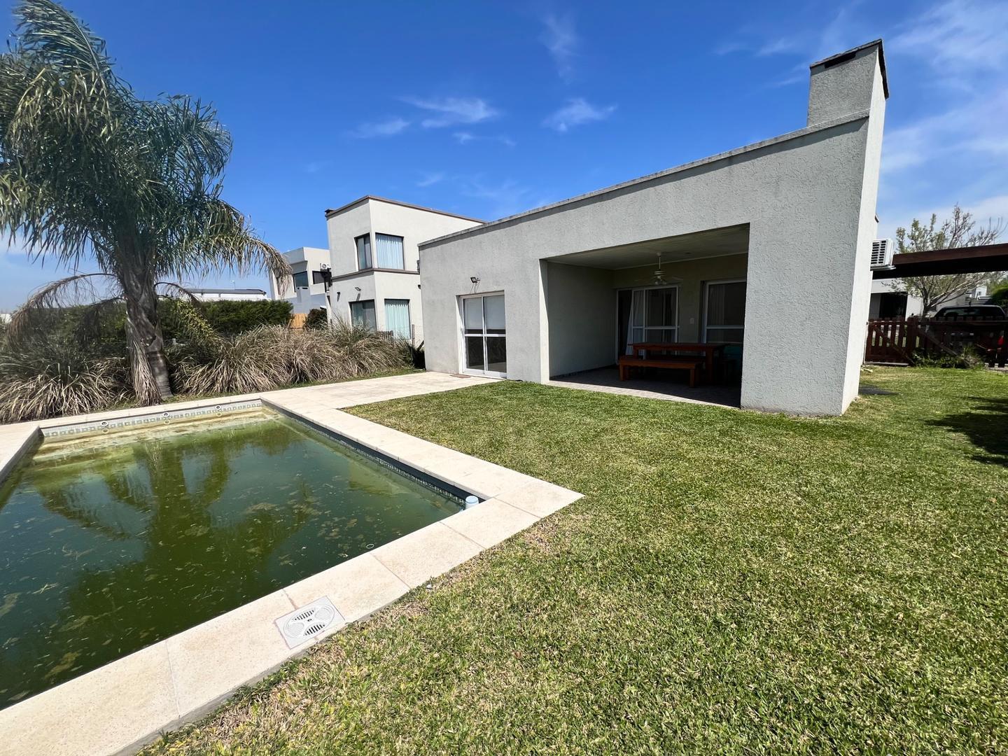 Foto de Casa con pileta en San Eduardo, imagen 4