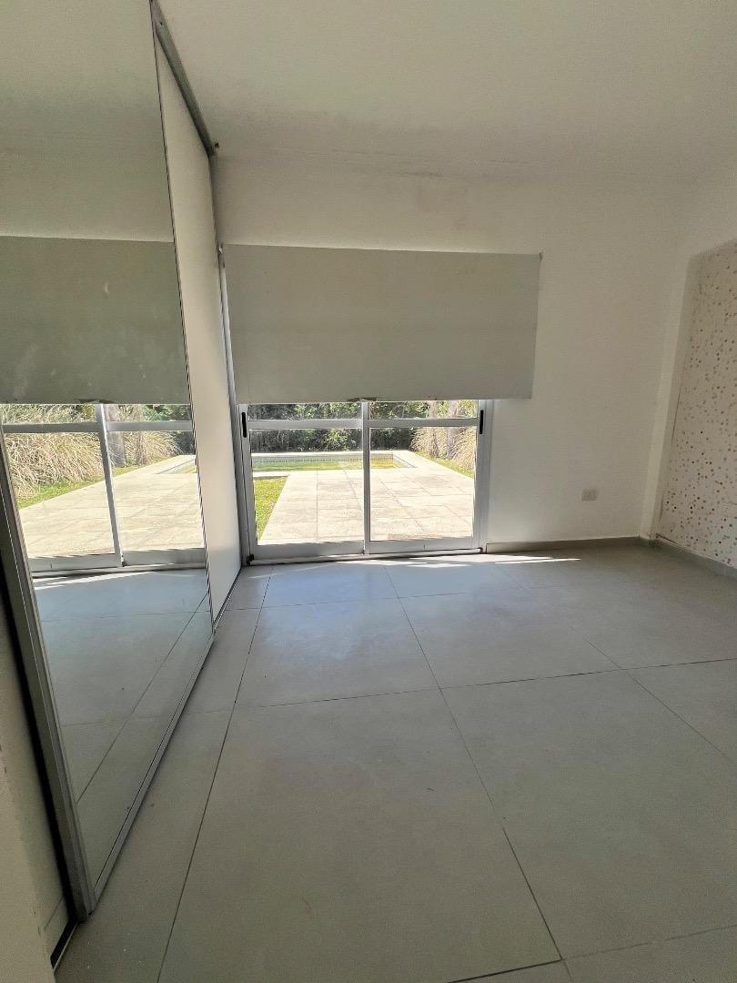 Foto de Casa con pileta en San Eduardo, imagen 3