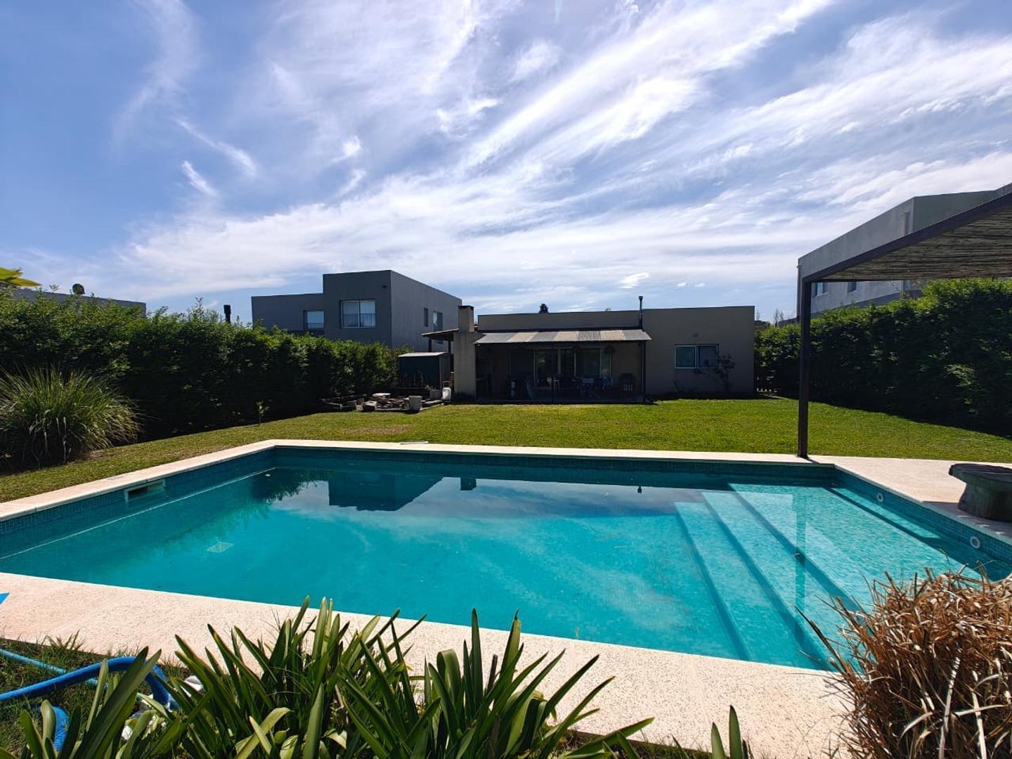 Foto de Casa 4 ambientes con pileta Santa Guadalupe Pilar del Este, imagen 5