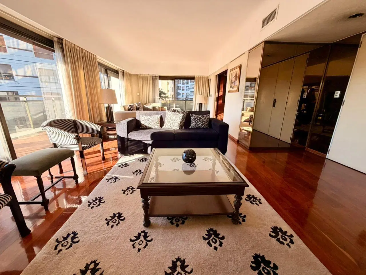 Departamento 4 ambientes en Retiro 2