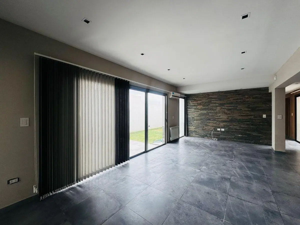 Residencia de Lujo en alquiler | Suite con Jacuzzi | Diseño Premium 4