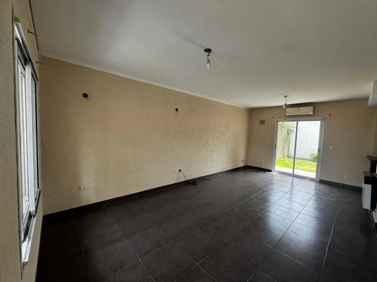 Moderno Dúplex en alquiler Barrio Furlotti | Maipú 1