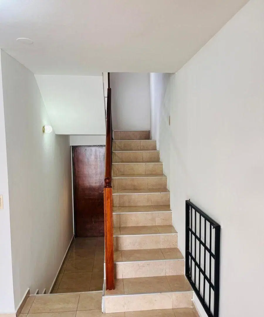 Gran Casa Familiar Barrio Pecora 2