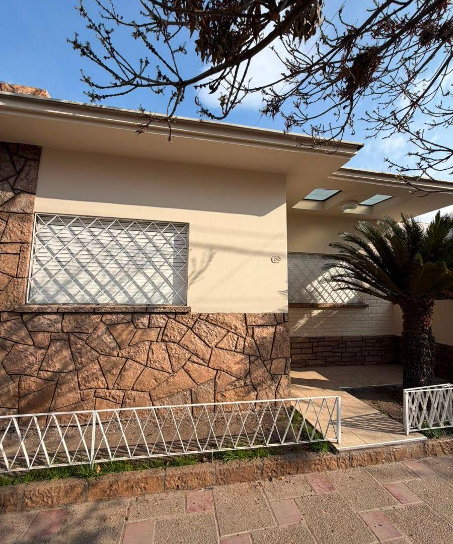 Foto de Casa en Venta - El Zapallar, Las Heras - Impecable y Reciclada, imagen 1