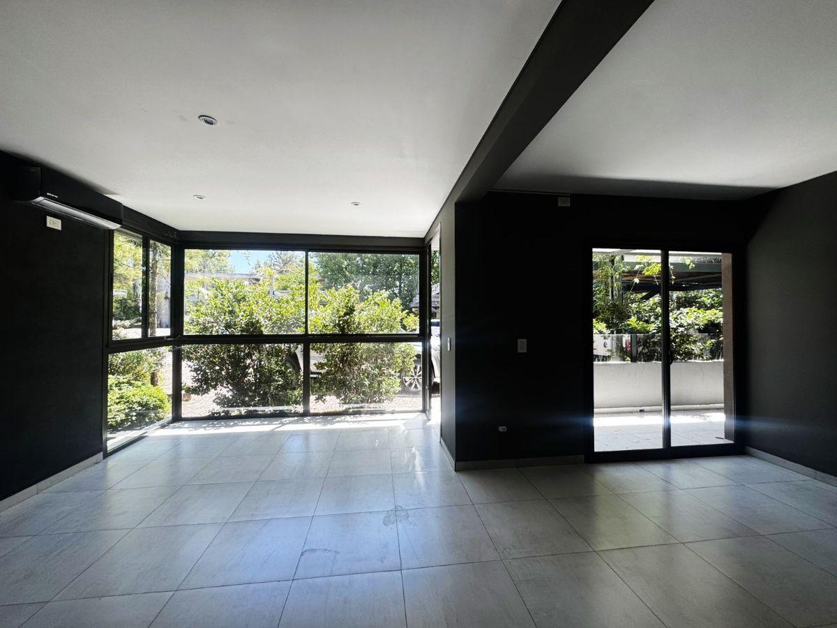 Foto de DEPARTAMENTO EN ALQUILER Exclusivo Bosques de Maipú | Suite con, imagen 2
