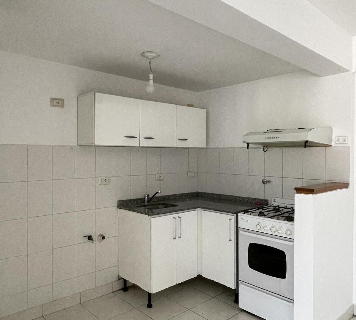 Foto de Departamento en alquiler centro muy cerca de patio olmos, imagen 5