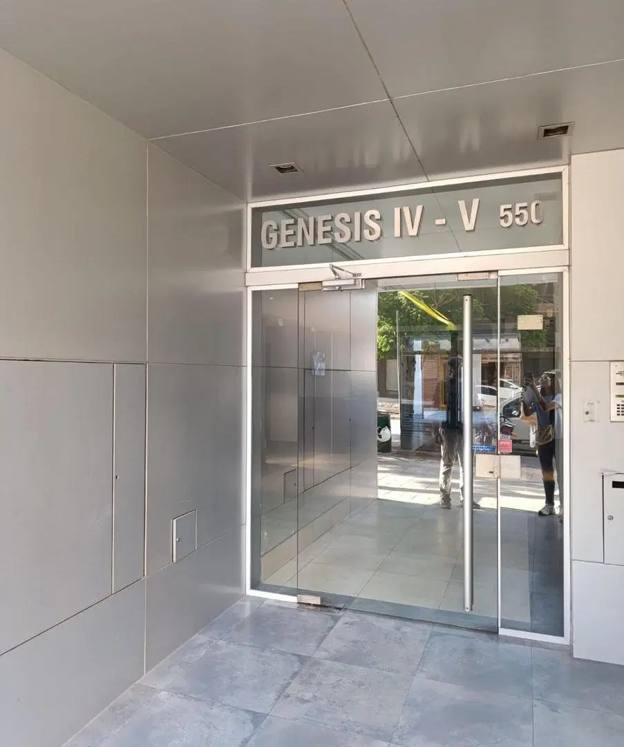 Venta Departamento 1 dormitorio con balcon Torre Genesis 4-5 Bº Centro 4