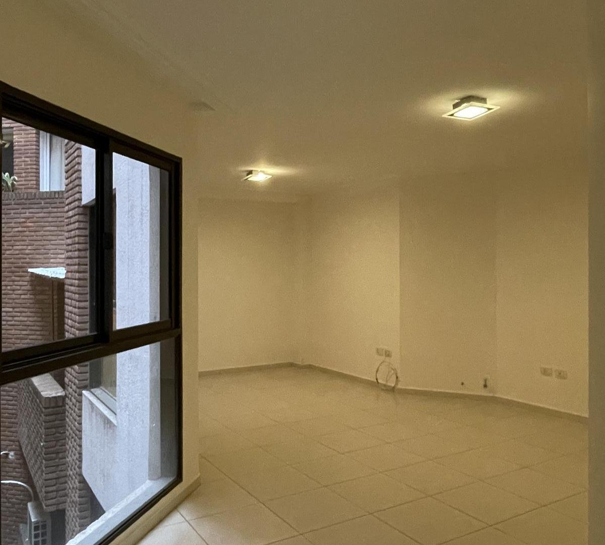 Foto de Departamento 1 dormitorio amplio - Excelente ubicacion, imagen 3