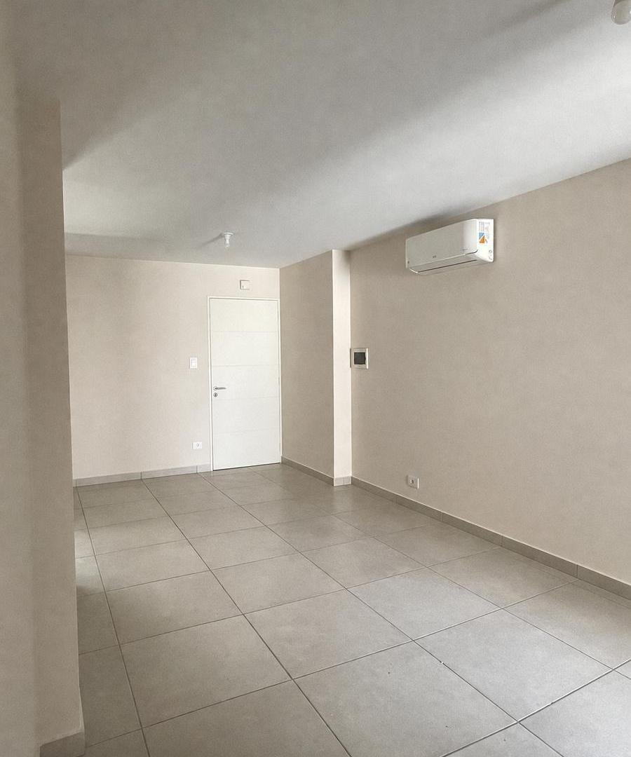 Foto de Alquiler departamento 1 dormitorio con balcon - Centro, imagen 5