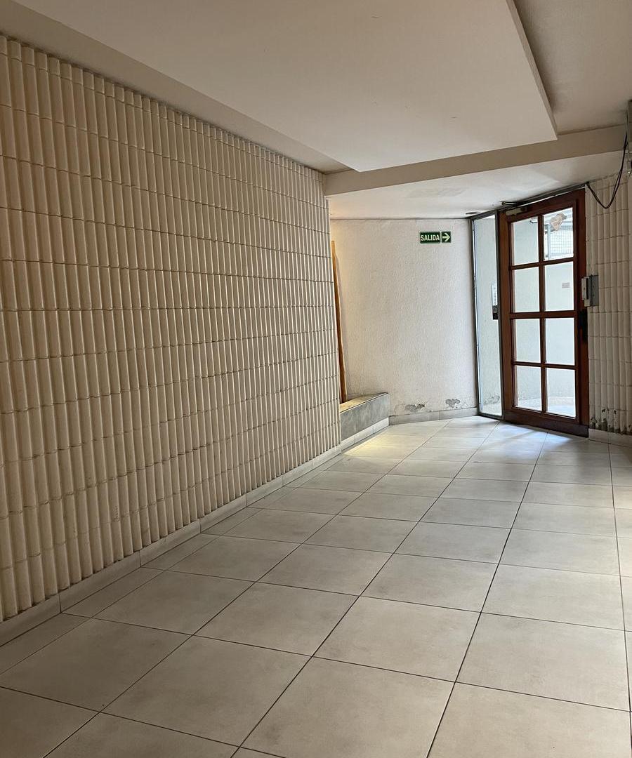 Foto de Alquiler departamento 1 dormitorio zona Tribunales, imagen 2