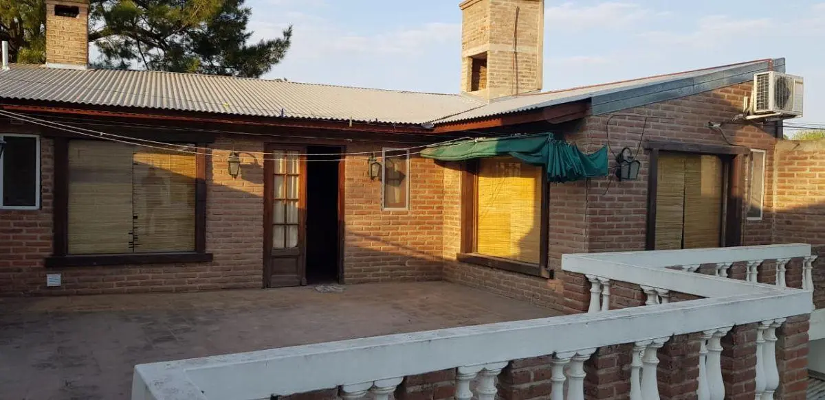 COMPLEJO PARA INVERSIÓN EN VILLA ALLENDE! 1