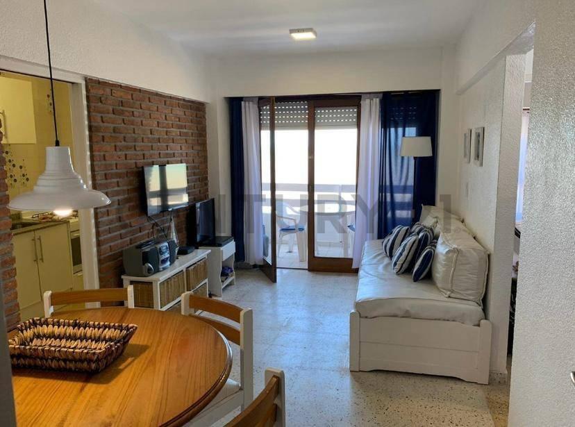 Venta Departamento 2 ambientes frente al mar en San Bernardo