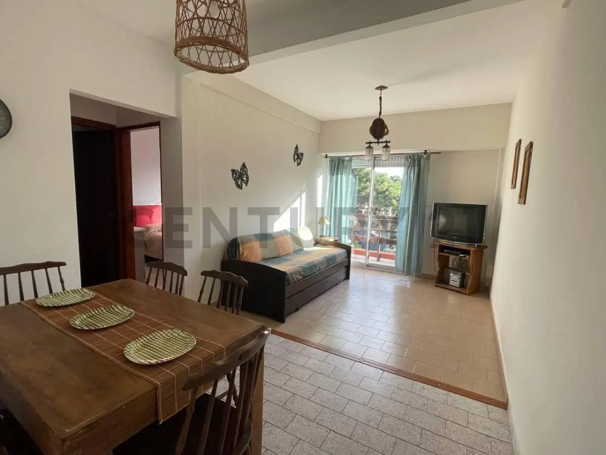 Departamento en Venta 2 ambientes con cochera ubicación céntrica en San Bernardo 5