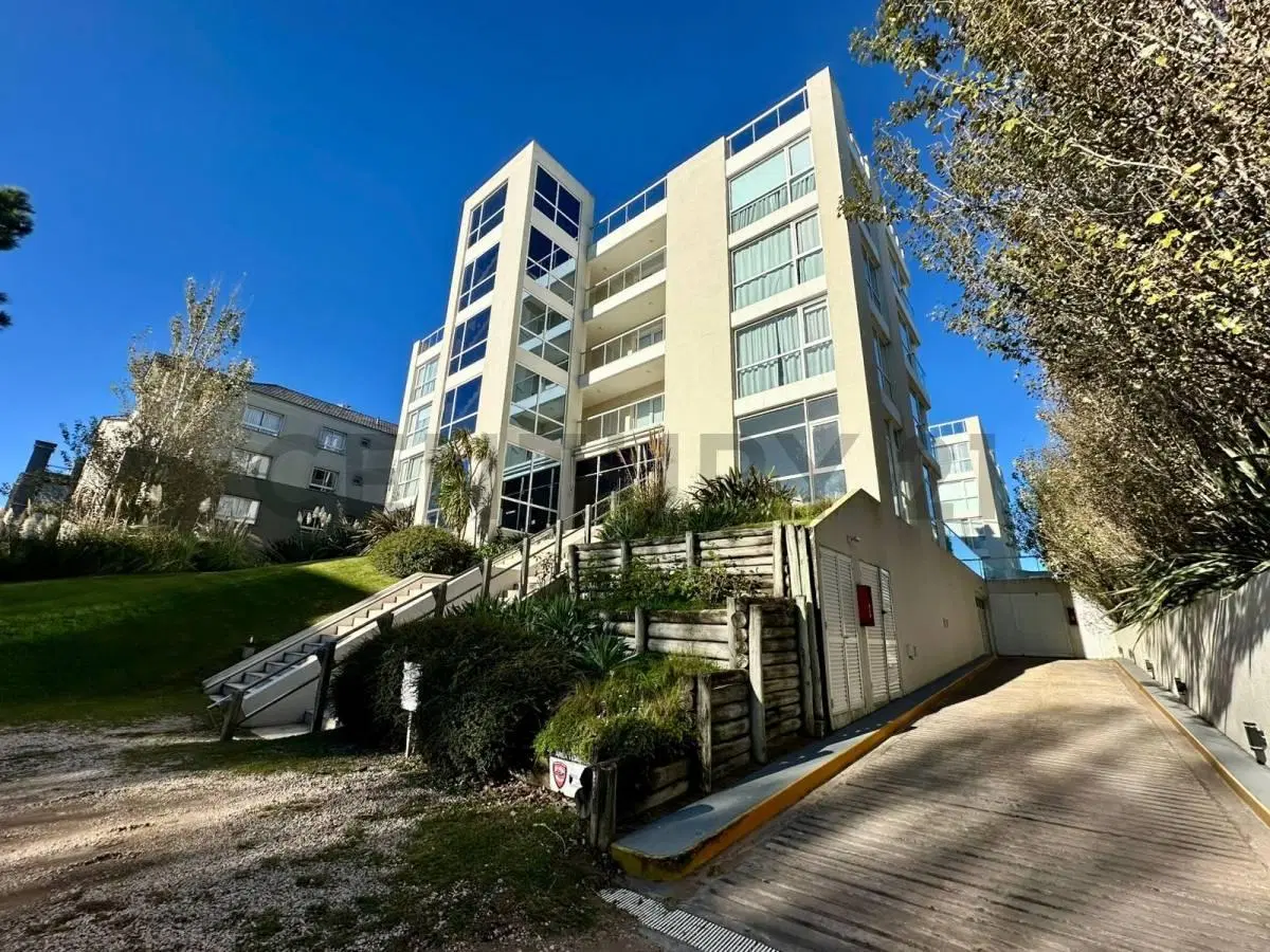 Departamento en venta Cariló con salida directa al mar 3