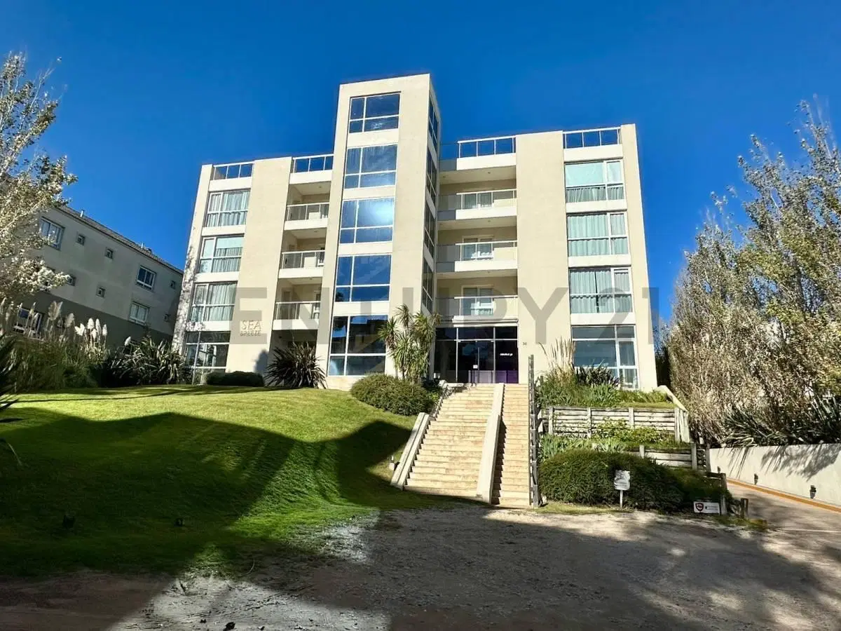 Departamento en venta Cariló con salida directa al mar 2