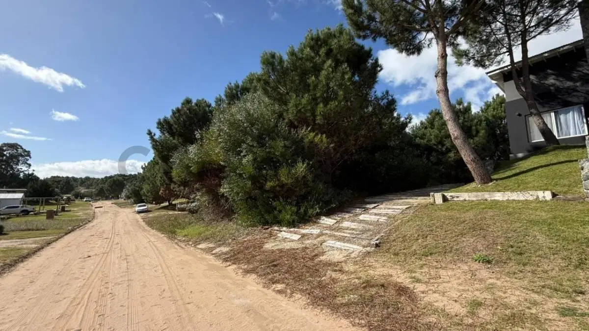 VENTA LOTE COSTA ESMERALDA BARRIO DEPORTIVA 4