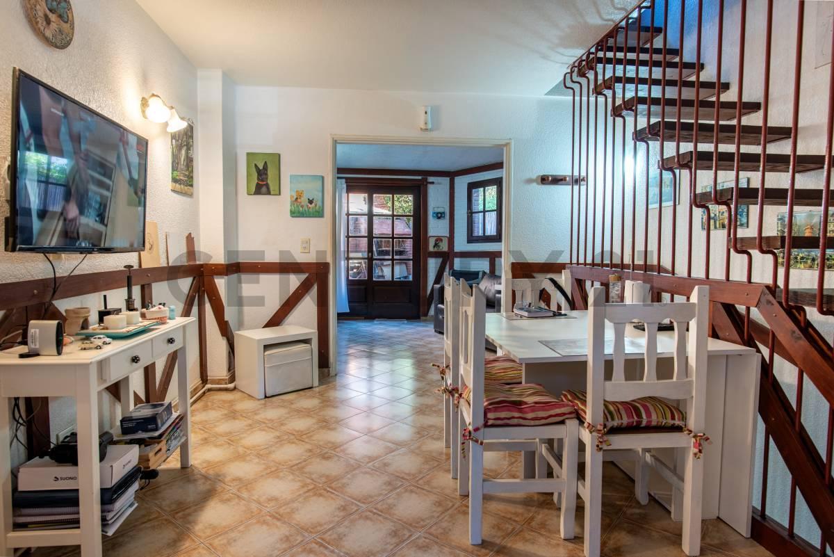 Venta Departamento Tríplex 2 ambientes más altillo versátil Zona Dúplex Pinamar