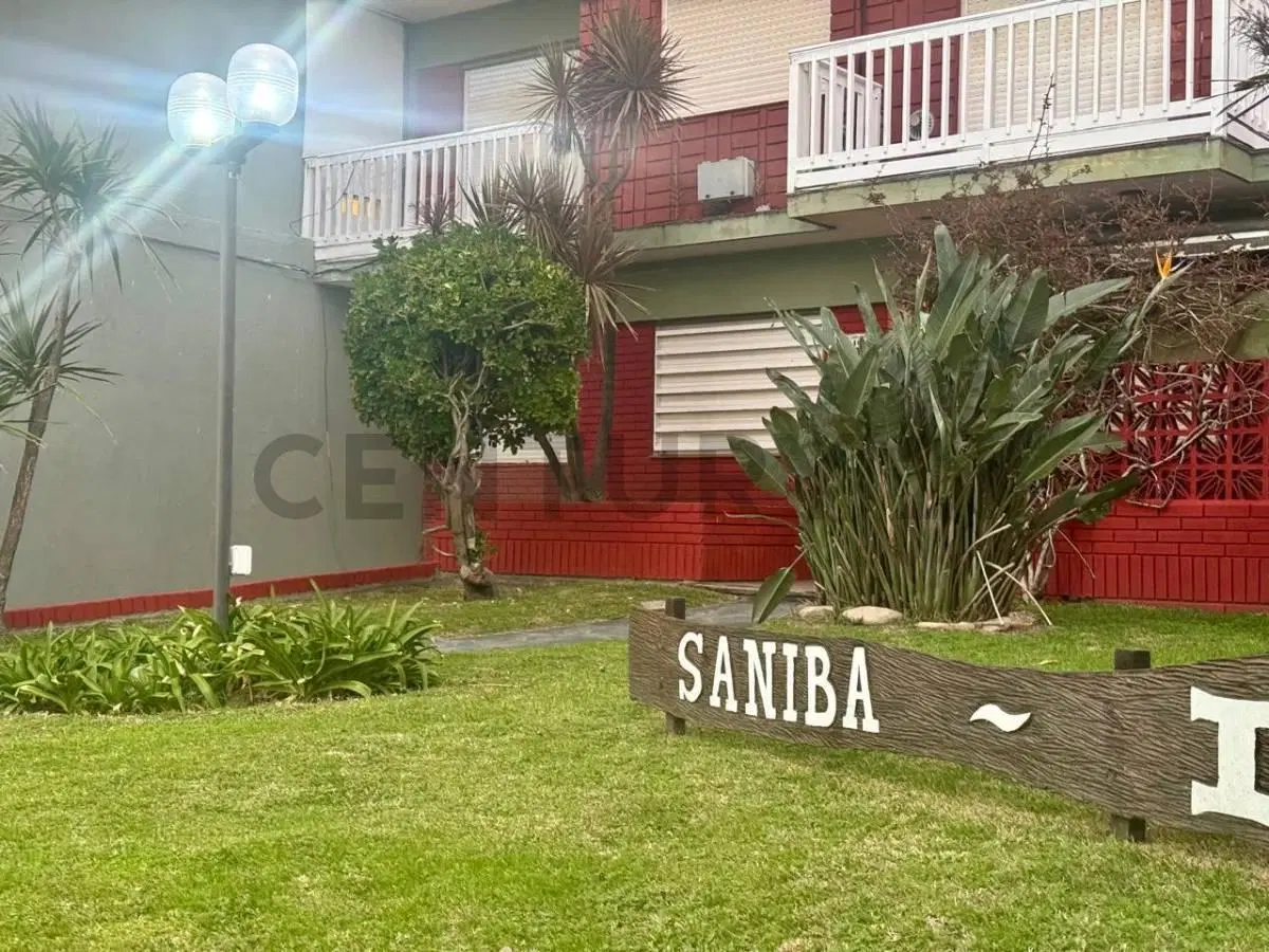 Departamento en venta 3 ambientes frente al mar con parque y gas natural en Santa Teresita 3