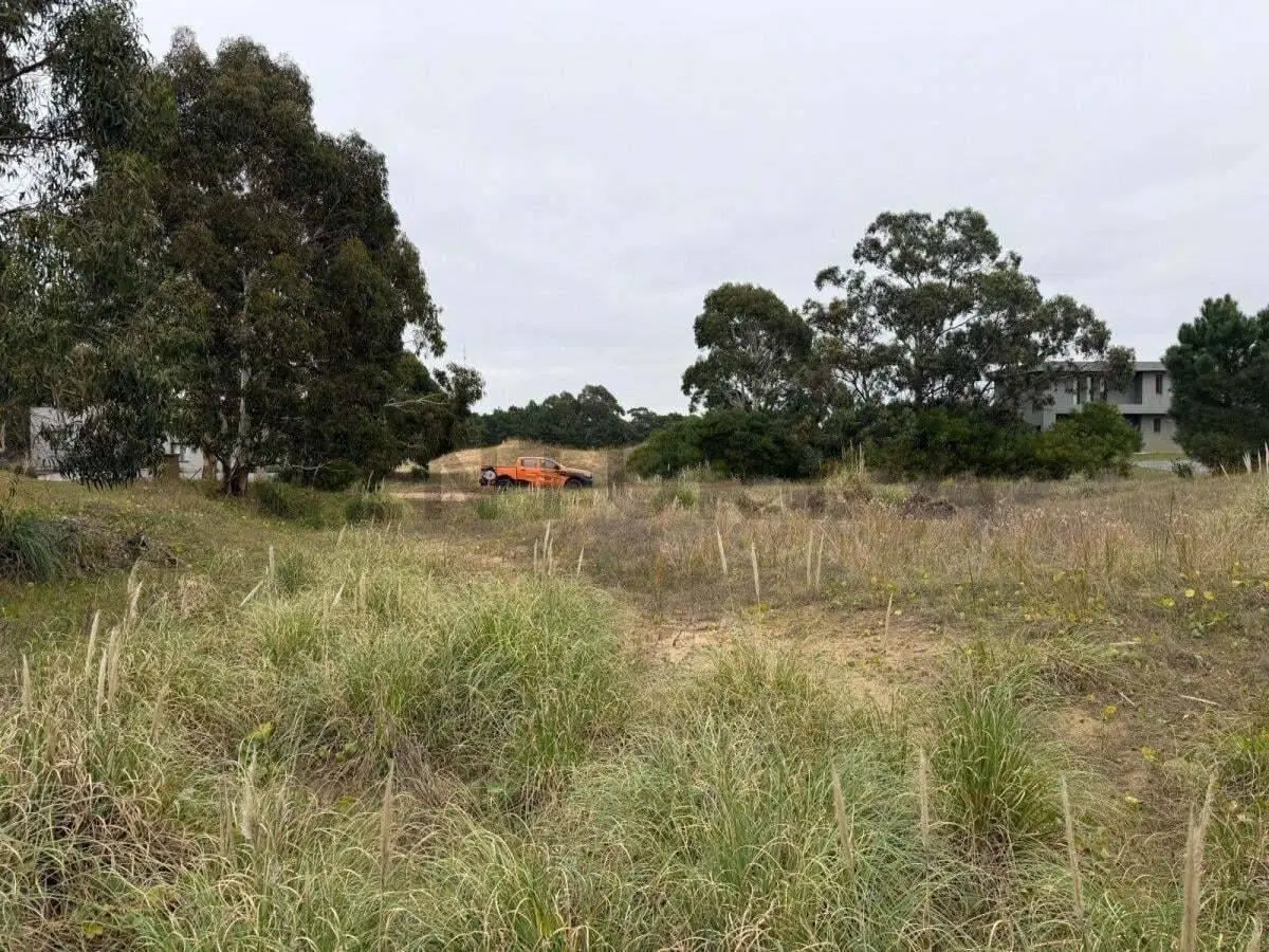LOTE EN VENTA COSTA ESMERALDA BARRIO ECUESTRE 3