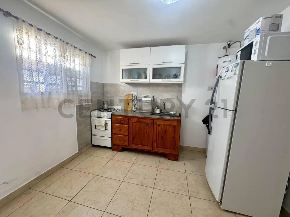 Dúplex en venta de 2 Dormitorios con Patio Parrilla y Cochera entre San Bernardo y Mar de Ajó 4
