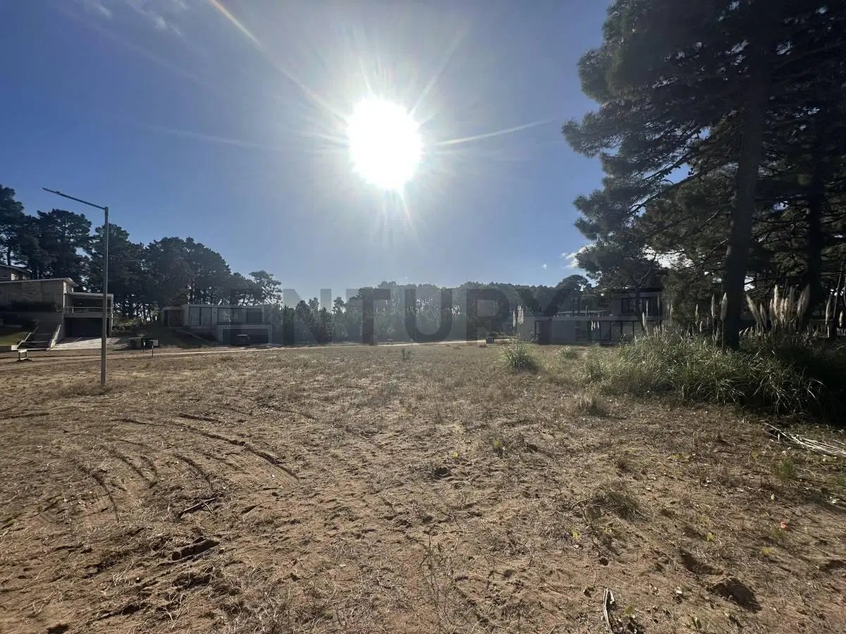 Lote en VENTA en barrio PIONEROS Pinamar 8