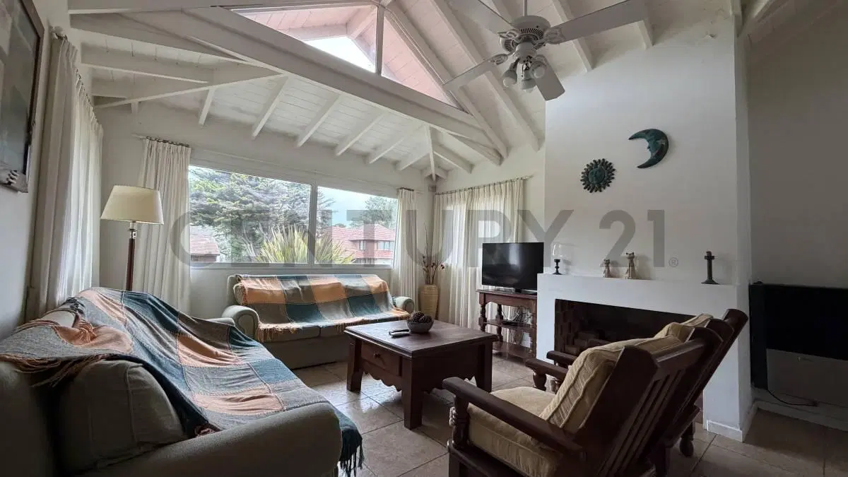 VENTA CASA EN PINAMAR NORTE 4 AMBIENTES A 300mtrs DEL MAR 8