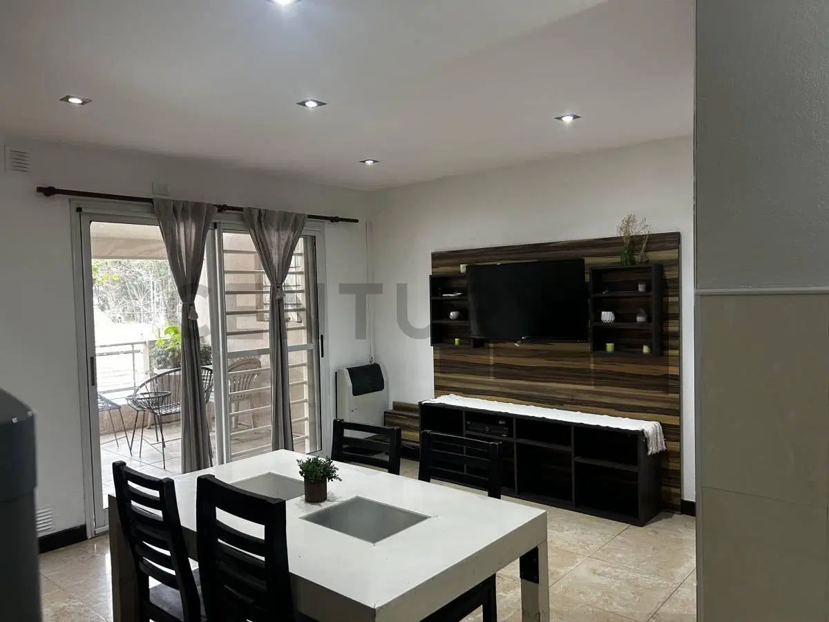 Venta Departamento dúplex 3 ambientes con gas natural 3