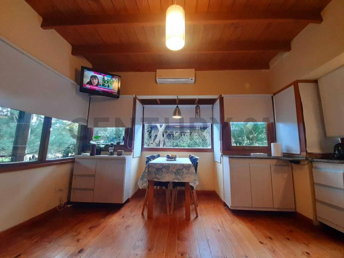 Foto de VENTA CASA 2 AMBIENTES EN LAS GAVIOTAS MAR AZUL, imagen 2