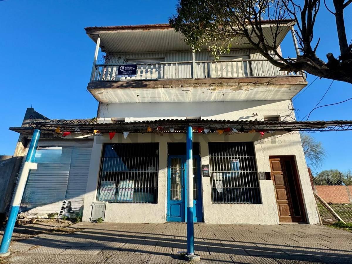 Foto de Local comercial con vivienda 2 dormitorios y garage Santa Teresita, imagen 1