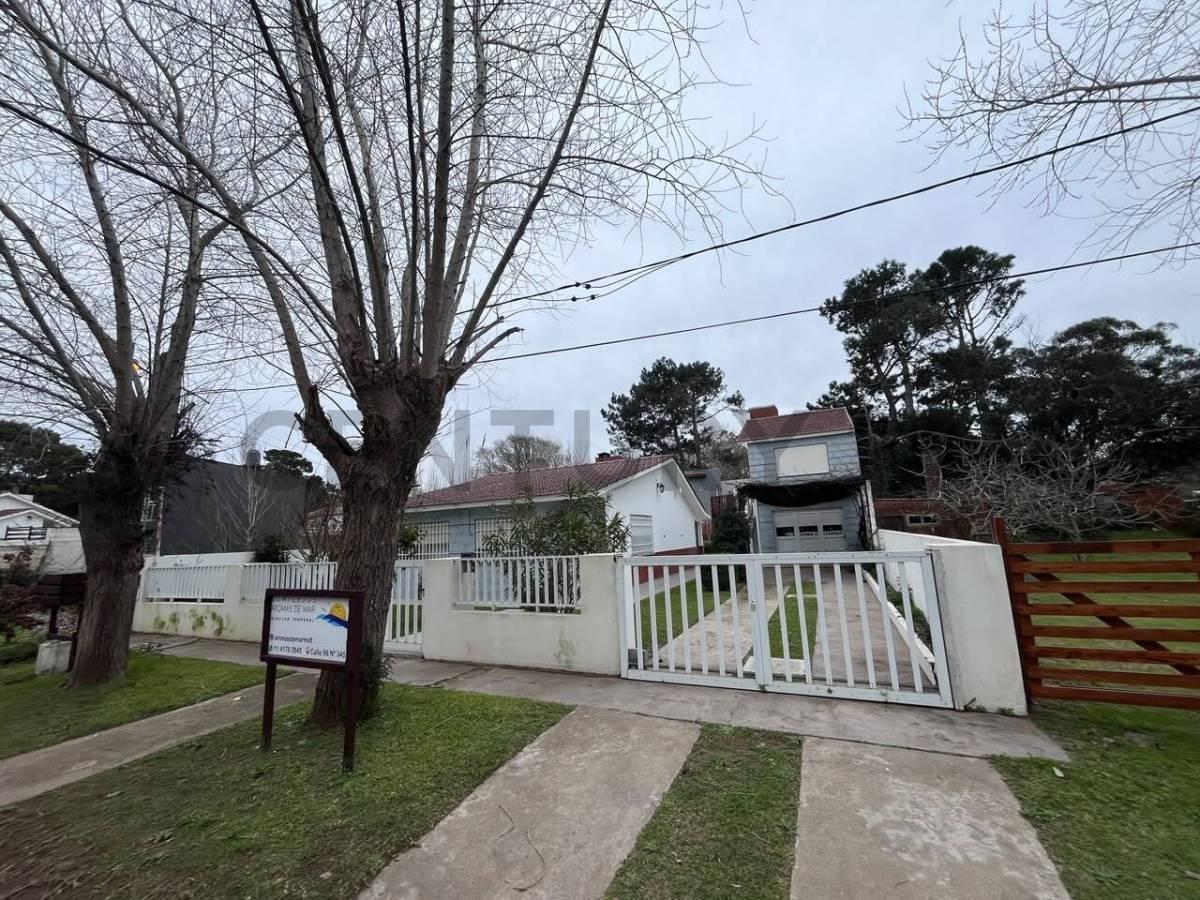 Foto de VENTA/PERMUTA COMPLEJO DE DEPARTAMENTOS EN MAR DEL TUYU, imagen 3