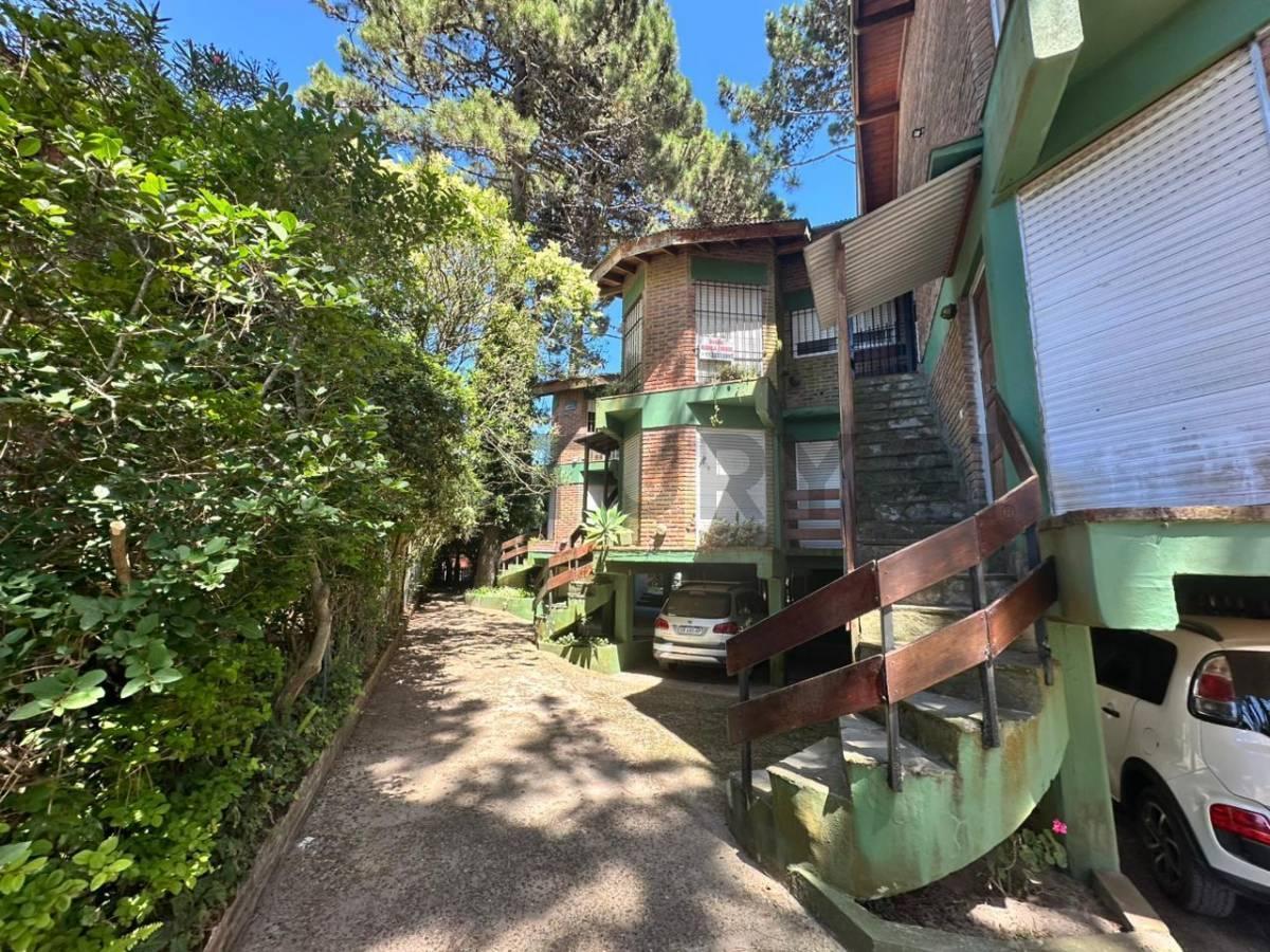 Foto de Departamento en venta Pinamar Dúplex, imagen 1