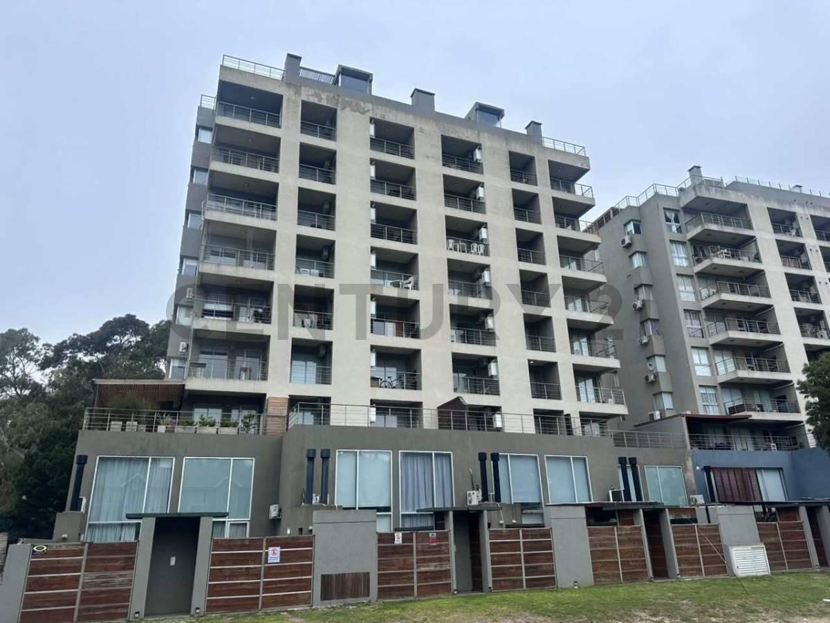 Foto de DEPARTAMENTO 3 AMBIENTES PINAMAR COCHERA CUBIERTA, imagen 1