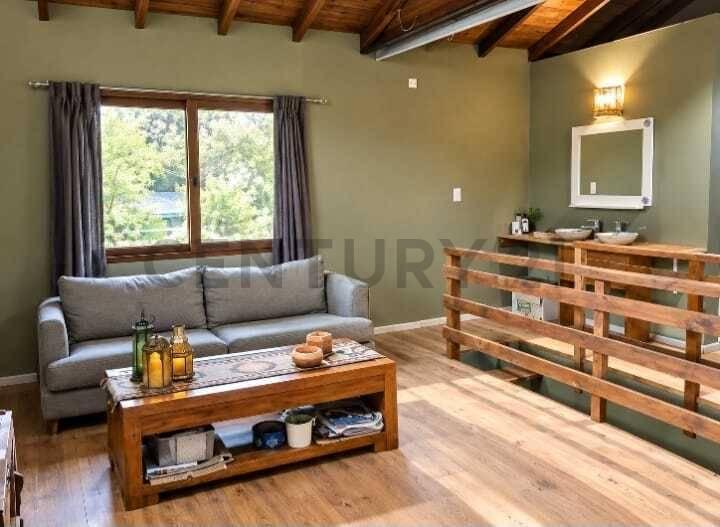 Foto de VENTA AMPLIA CASA DE 4 AMBIENTES MAR DE LAS PAMPAS, imagen 1