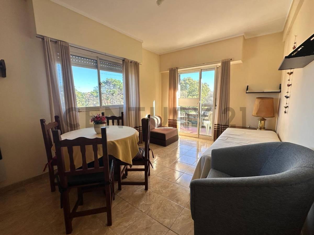 Foto de DEPARTAMENTO 2 AMBIENTES EN VENTA PINAMAR, imagen 2