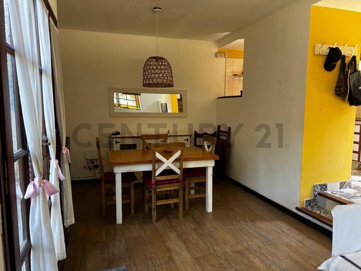 Foto de Venta Departamento dúplex 3 ambientes con gas natural Pinamar, imagen 1