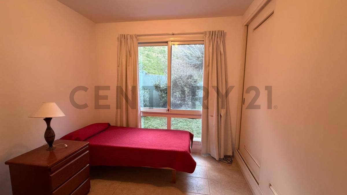 Foto de VENTA DE CASA BARRIO CERRADO PINAMAR, imagen 2