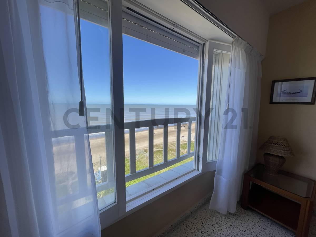Foto de Venta de departamento 3 ambientes frente al mar en Mar de Ajo, imagen 2