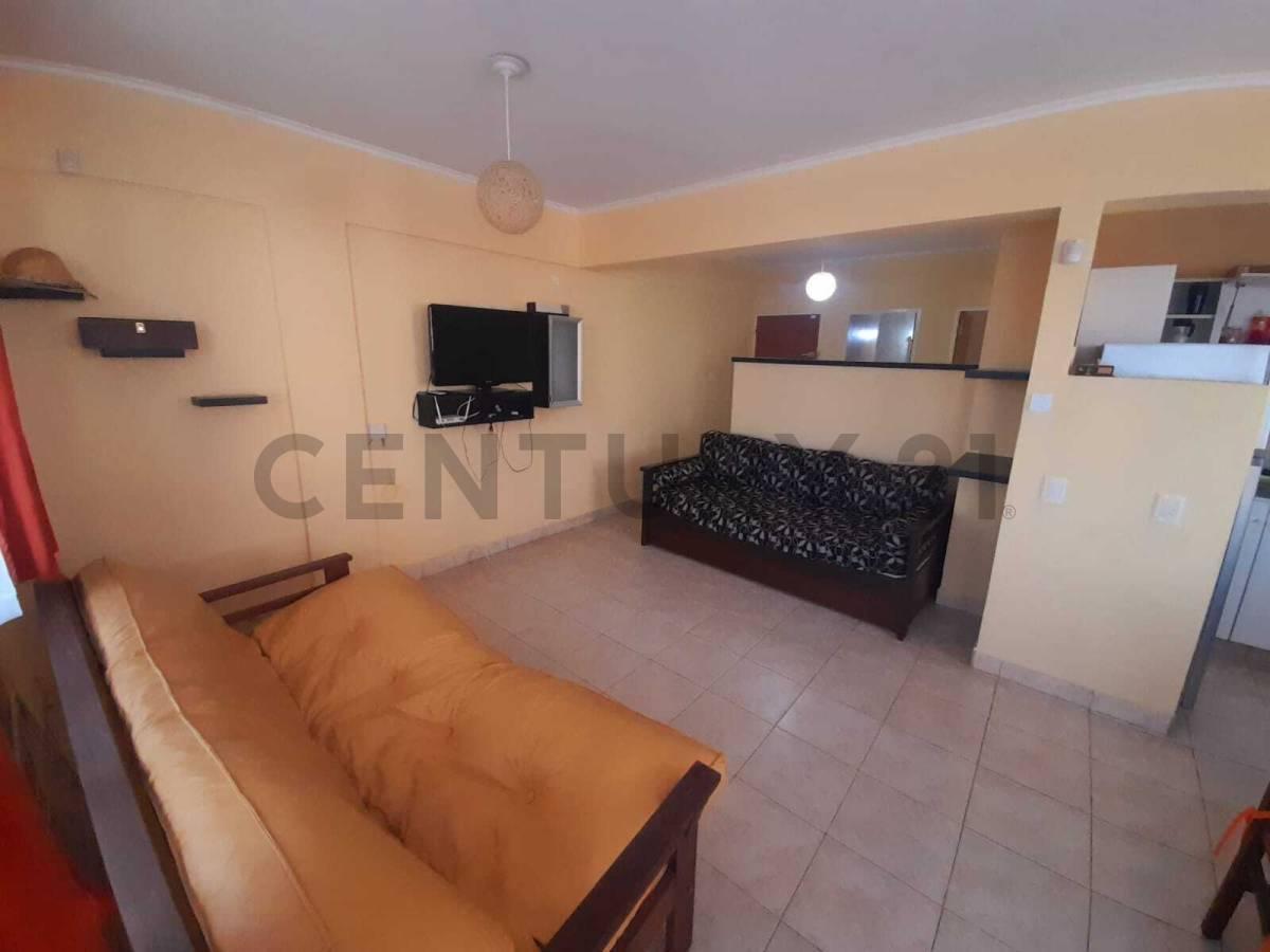 Foto de DEPARTAMENTO EN VENTA 2 AMBIENTES Y MEDIO A 40 METROS DE LA PLAYA DE, imagen 4
