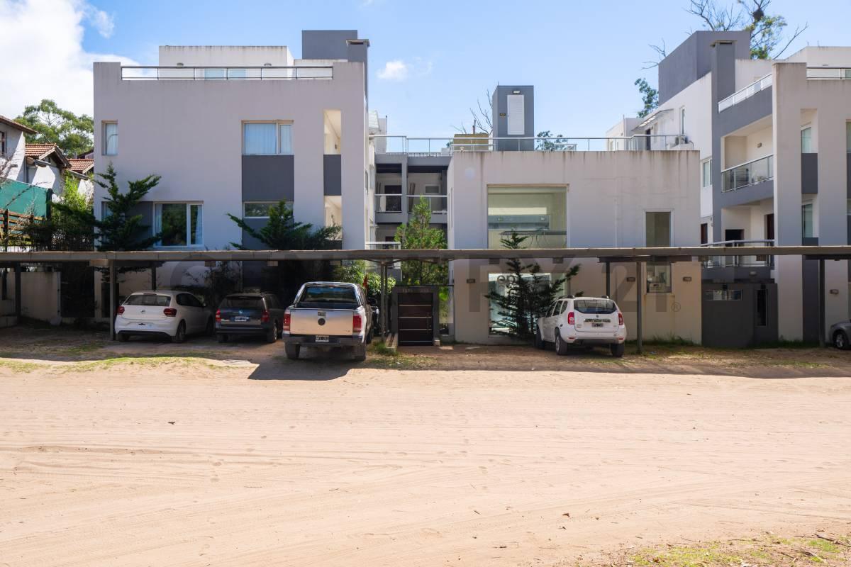 Foto de Venta de Departamento 3 ambientes Pinamar Centro, imagen 4