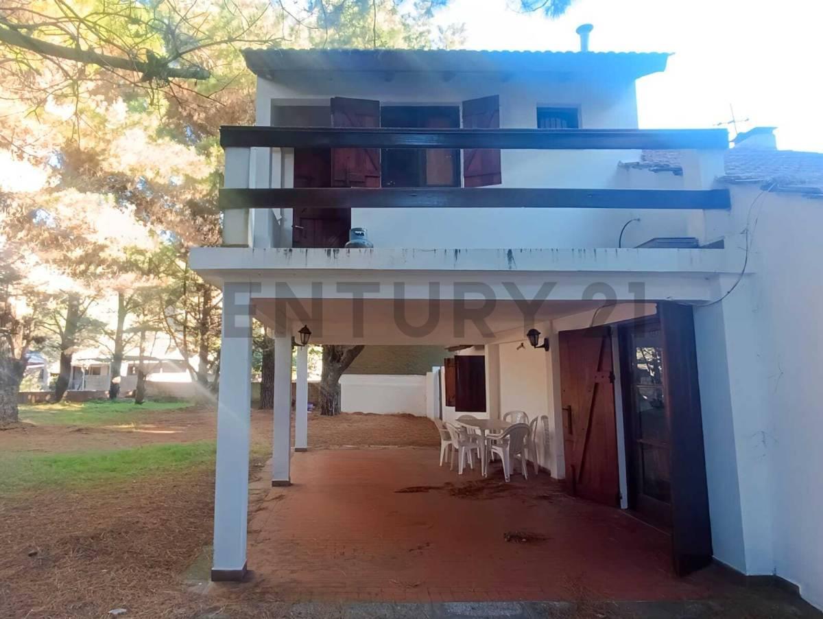 Foto de Casa en venta 4 ambientes Aguas Verdes con Parque de 450 mts 2 cuadras, imagen 4