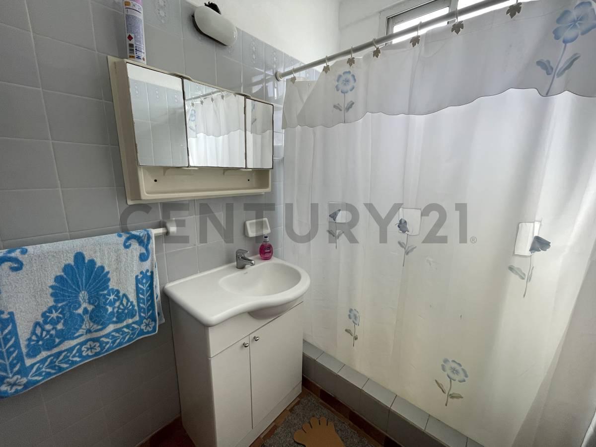Foto de Venta Departamento 3 ambientes con terraza propia en Santa Teresita, imagen 4