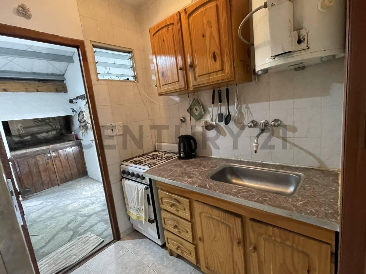 Foto de Venta de Casa Duplex 3 ambientes en Mar Del Tuyu, imagen 2