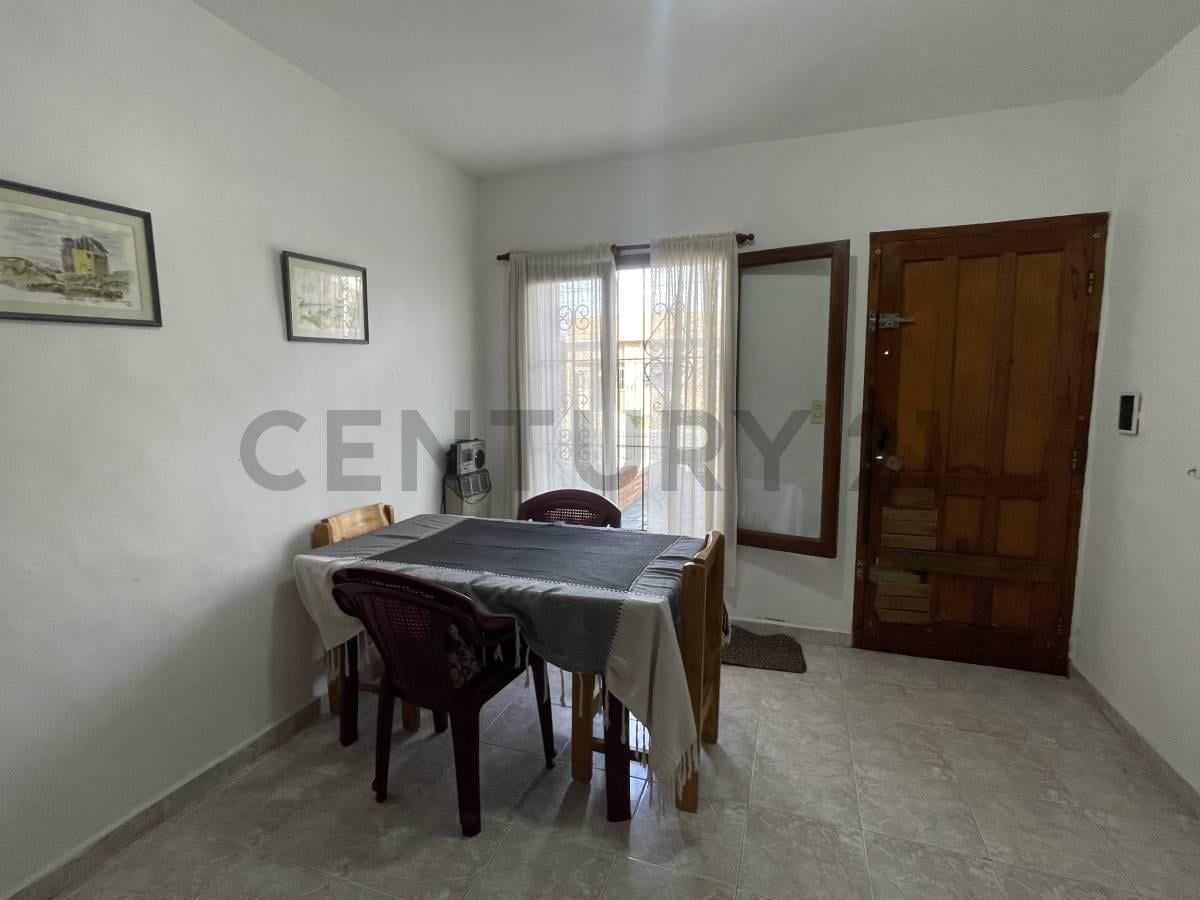 Foto de Venta de Casa Duplex 3 ambientes en Mar Del Tuyu, imagen 4