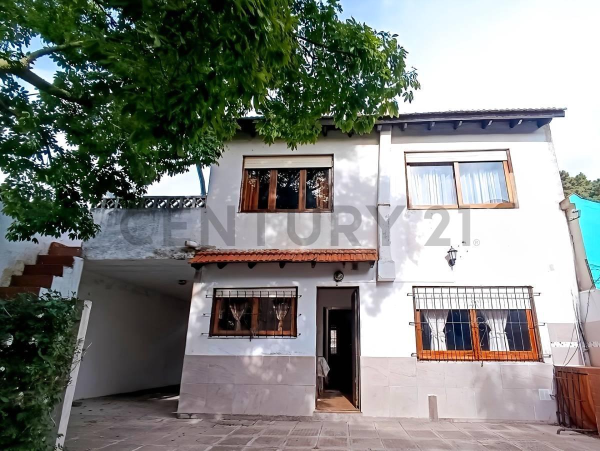 Foto de Casa en venta 5 ambientes en San Bernardo cochera y gas natural, imagen 1