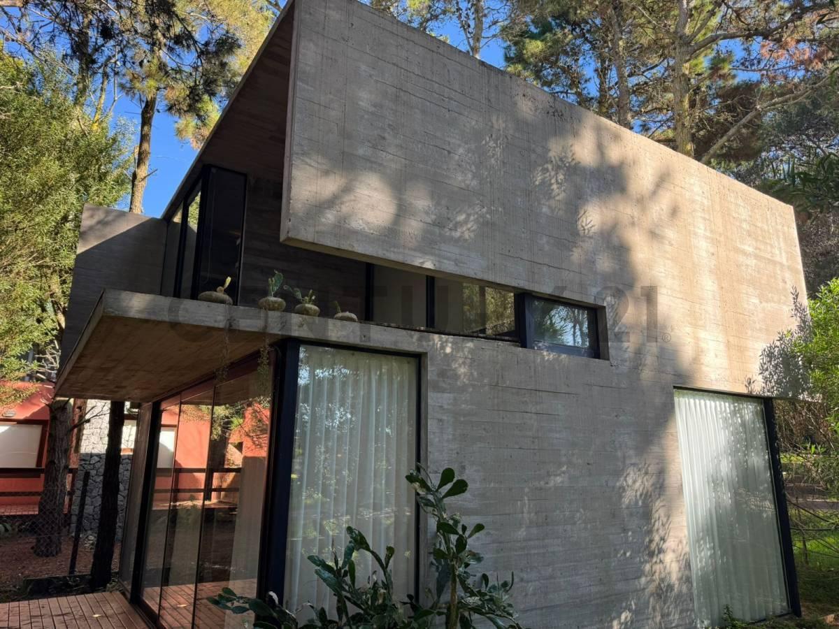Foto de Casa a la venta 3 ambientes en Mar Azul, imagen 3
