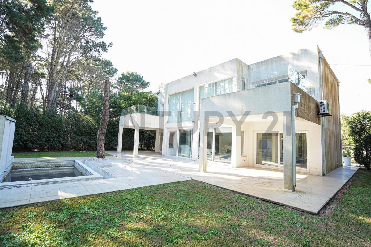 Foto de CASA EN VENTA BARRIO ALAMOS II 4 AMBIENTES, imagen 5