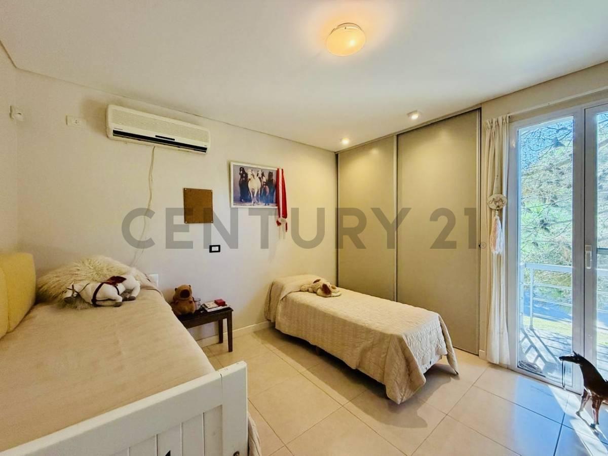Foto de CASA 5 AMBIENTES CON PISCINA EN LA HERRADURA PINAMAR, imagen 5