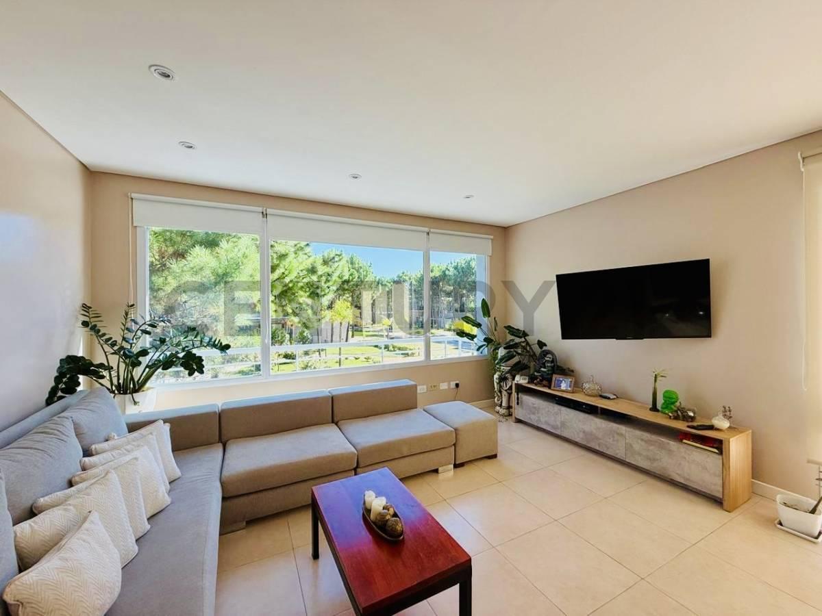 Foto de CASA 5 AMBIENTES CON PISCINA EN LA HERRADURA PINAMAR, imagen 3