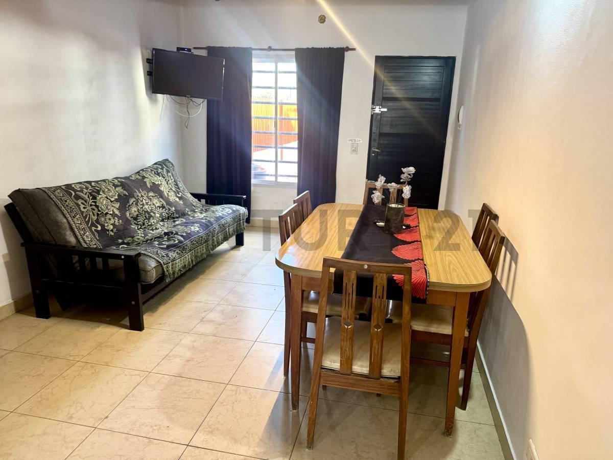 Foto de Dúplex en venta de 2 Dormitorios con Patio Parrilla y Cochera entre San, imagen 5