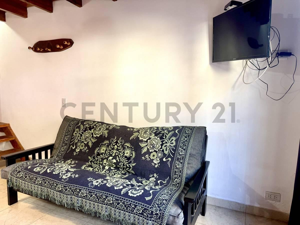 Foto de Dúplex en venta de 2 Dormitorios con Patio Parrilla y Cochera entre San, imagen 4
